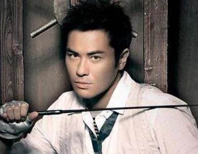 佘诗曼历任男友是谁?