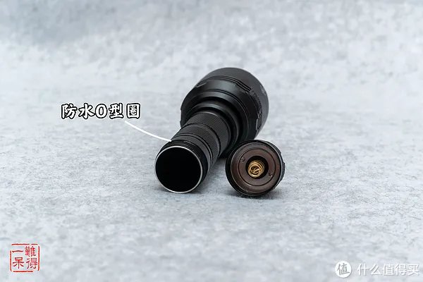 NITECORE 奈特科尔 NEW P30 新世代21700强光远射手电
