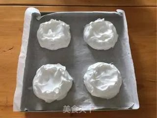 帕夫洛娃蛋糕