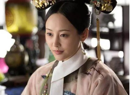 云嫔是什么结局？她为什么要悬梁自尽