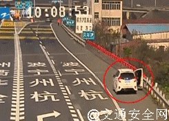 大家分享一下最搞笑的头像图片？