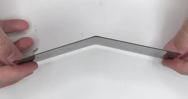 三星Galaxy Z Flip 3拆解:难以维修