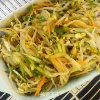 凉拌豆芽菜
