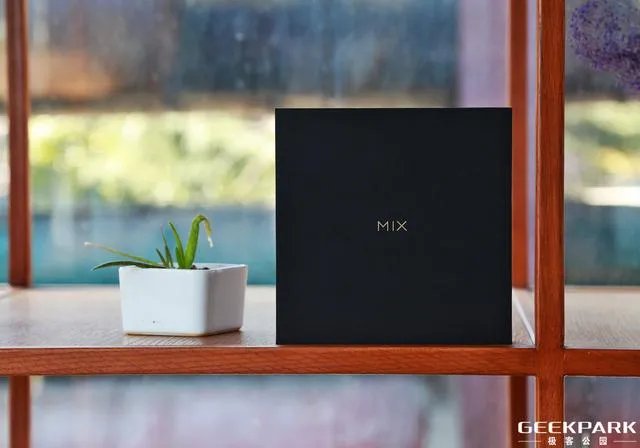 如何评价小米MIX 2 unibody全陶瓷版?