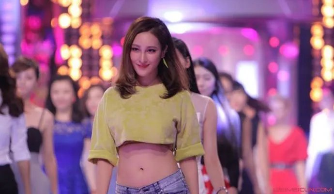 方妮努尔个人资料 方妮努尔为什么被赶走