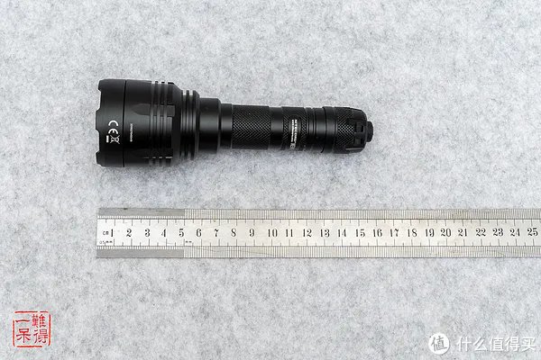 NITECORE 奈特科尔 NEW P30 新世代21700强光远射手电