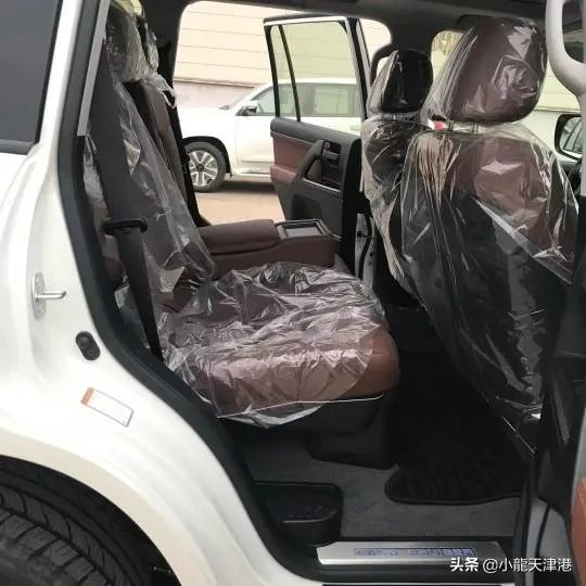 兰德酷路泽4600有多少款,价格多少?