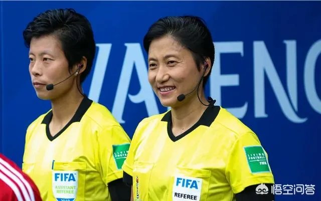 BBC解说员批评中国裁判秦亮：执法糟糕，失去了对比赛的控制，你怎么看？