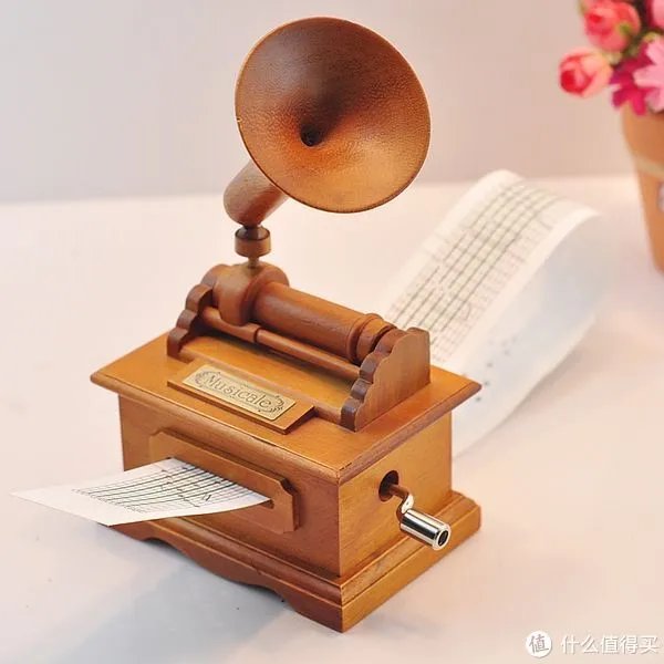 100元能买到的东西,绝对让你惊讶得合不拢嘴!