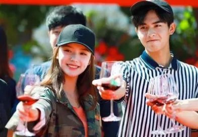 宋威龙林允新剧即将上映,为什么他们当初分手了?