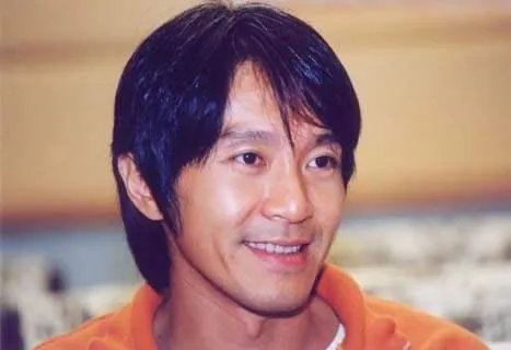 网传周星驰做的善事一点不比古天乐差，还捐过骨髓是真的么？