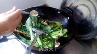 青菜炒香菇