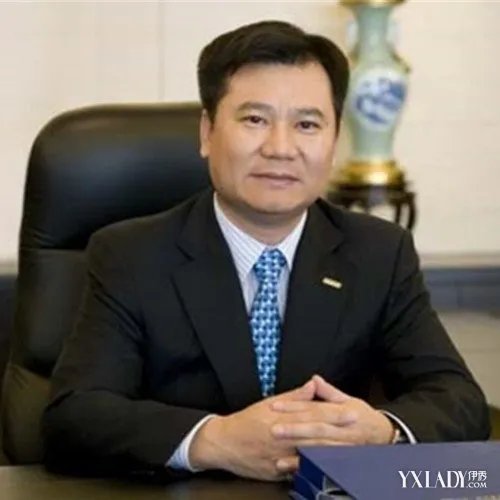 张近东和陈怡儿子张夫人宝座稳坐
