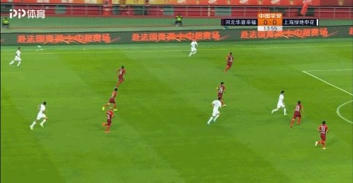 申花的金信煜风头为何能盖过鲁能的佩莱?