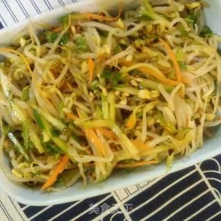 凉拌豆芽菜