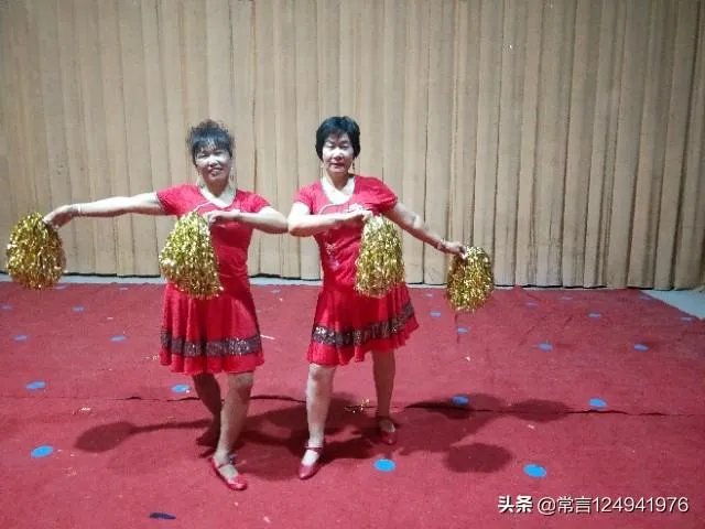 你有哪些足球明星手机锁屏壁纸？