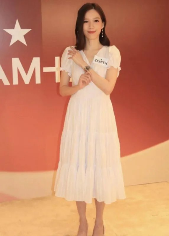 黄日华女儿直言感谢苗侨伟夫妇,尚未走出伤痛?