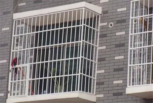室内防盗窗价格是多少 防盗窗安装有哪些注意事项