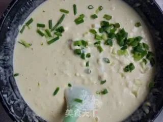 摊葱油饼