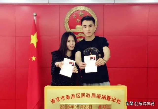 昨晚青岛击败辽宁的比赛,为何张骋宇没有出战?原来是因为他儿子的降生,你怎么评价?