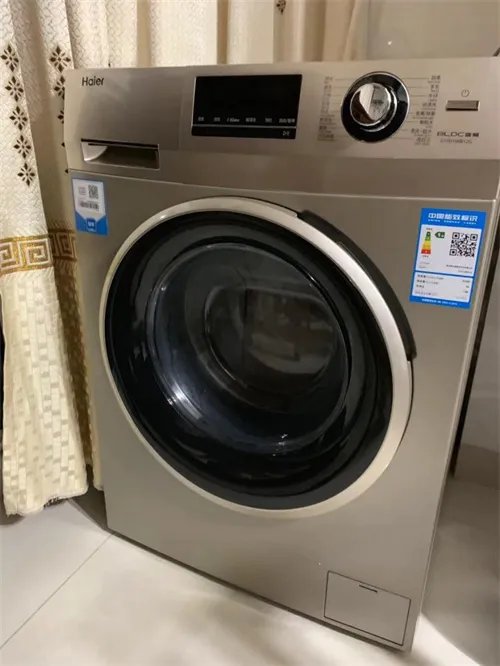 羽绒服能用洗衣机洗吗