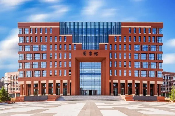 青岛理工大学排名
