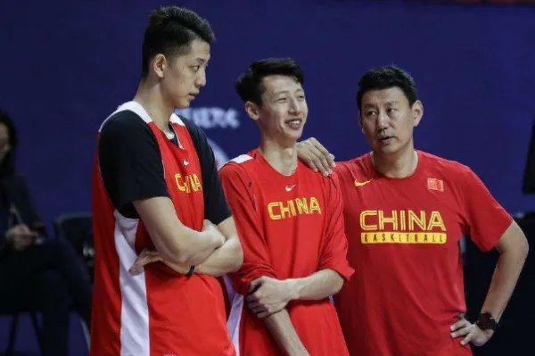 中国男篮12人名单终于出炉，呼声较高的沈梓捷为什么没被入选呢？