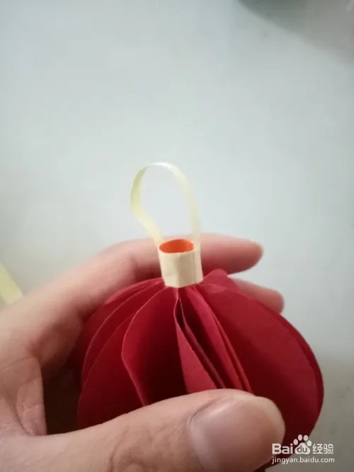 彩纸灯笼的做法