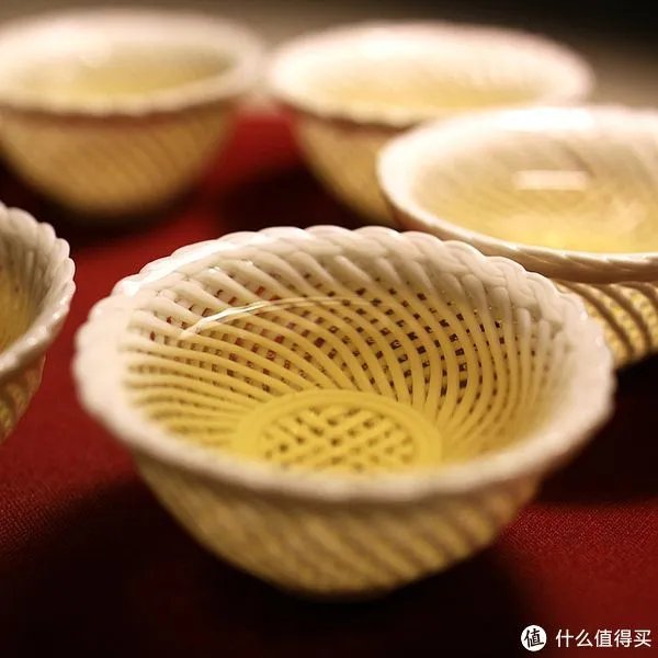 100元能买到的东西,绝对让你惊讶得合不拢嘴!