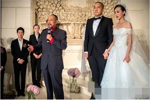 婚礼父亲致辞简短大气 父亲在婚礼上应该怎么致辞