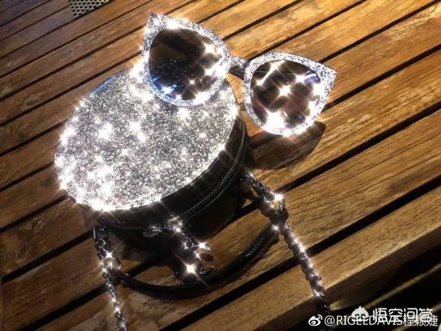 普通女生有什么途径可以成为名媛?