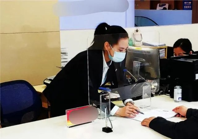 怎样申请摆摊证?