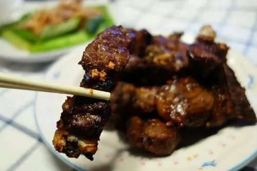 蒜香排骨的做法 秘制蒜香排骨怎么做正宗