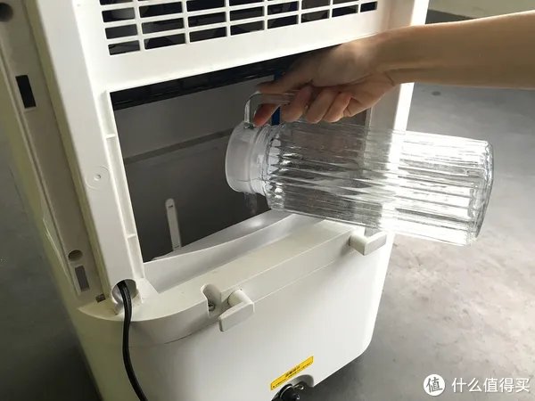 美的空调扇怎么使用