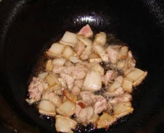 炒肉之前怎么腌肉
