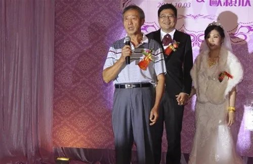 婚礼父亲致辞简短大气 父亲在婚礼上应该怎么致辞