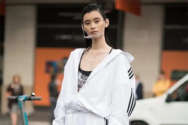 赌王资产过亿,为什么可以接受奚梦瑶做自己的儿媳?