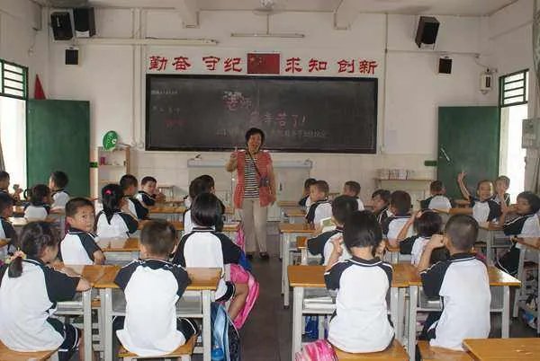 孙燕佳的个人经历