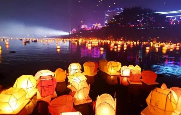 中元节祭祀的正确打开方式是什么？如何文明祭祀？