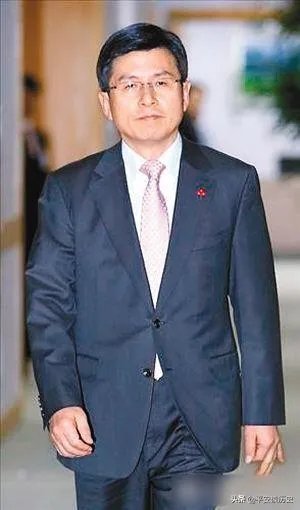 黄教安,最近为什么不出来闹了?他是彻底退出了吗?