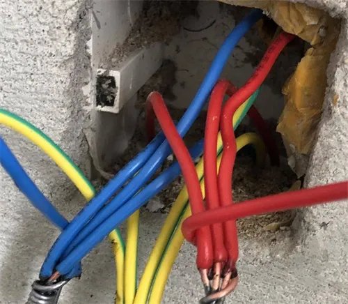 火线零线地线怎么区分