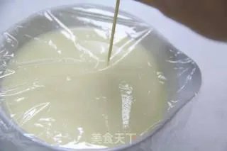 牛奶炖蛋